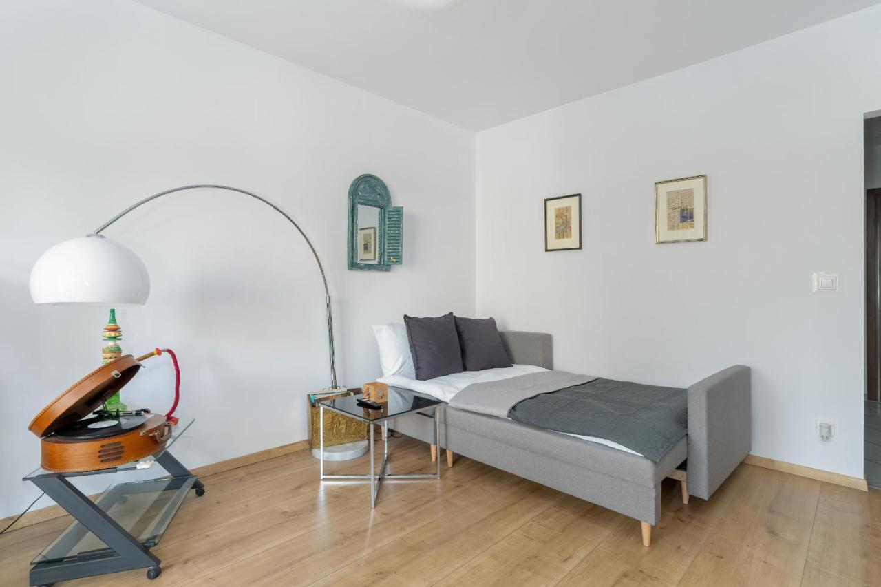 Stylish For 2 With Balcony Robocza By Renters Poznan