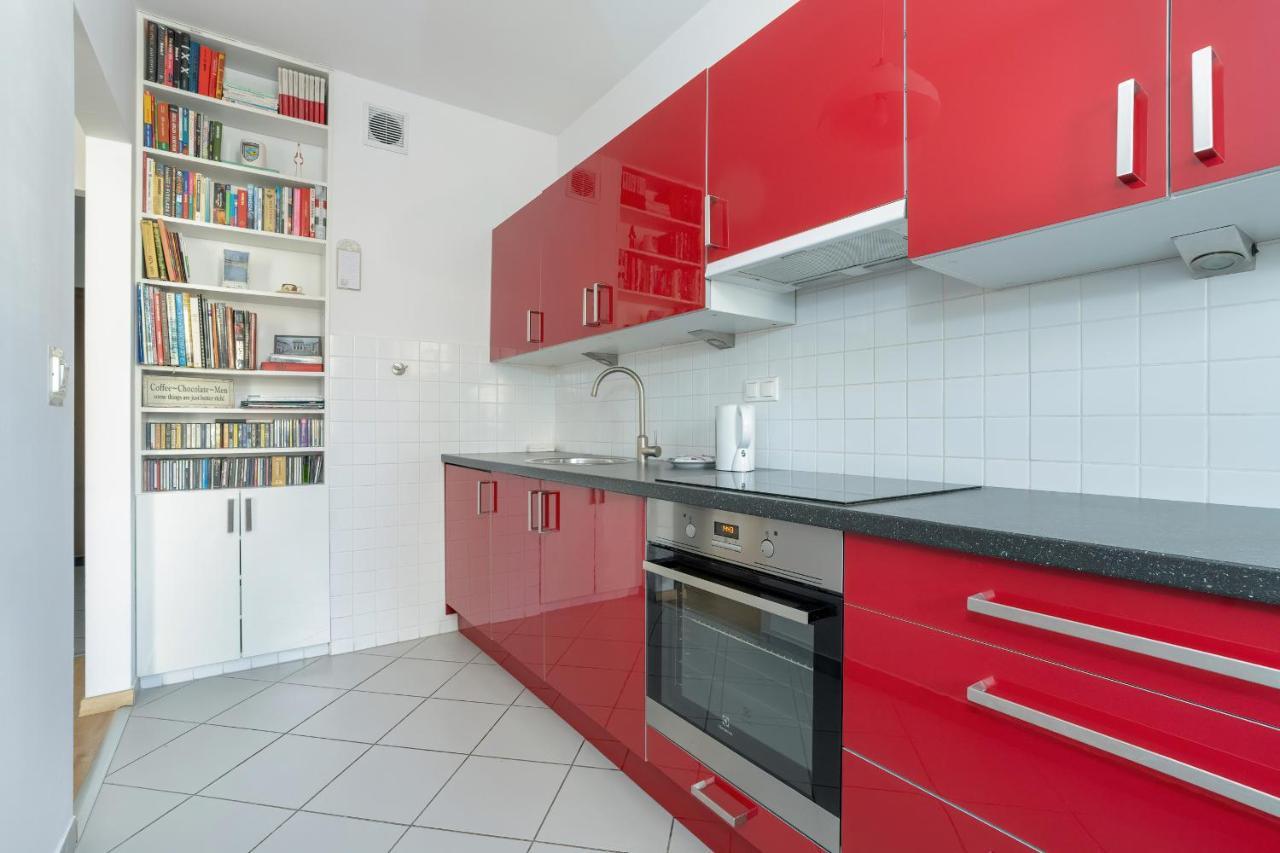 Apartment Stylish For 2 With Balcony Robocza By Renters *